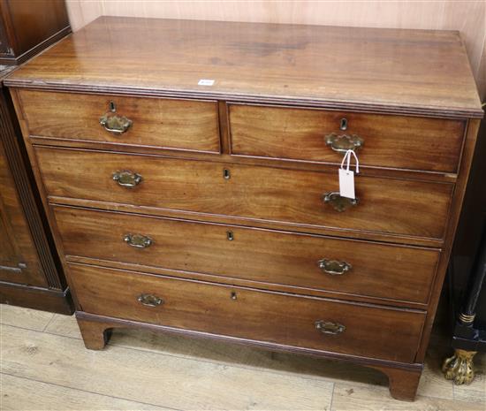 A George III mahogany chest of drawers, W.108cm